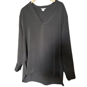 Calvin Klein Women's Black V-Neck Blouse XL